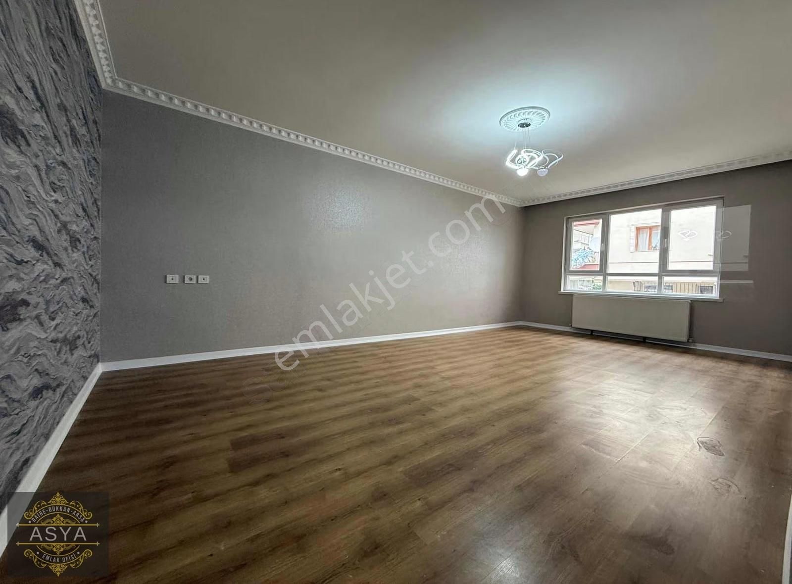 Osmangazi Cadde Dibi Yeni Bina Full Yapılı Kat Konumunda 3+1 - Görsel 16