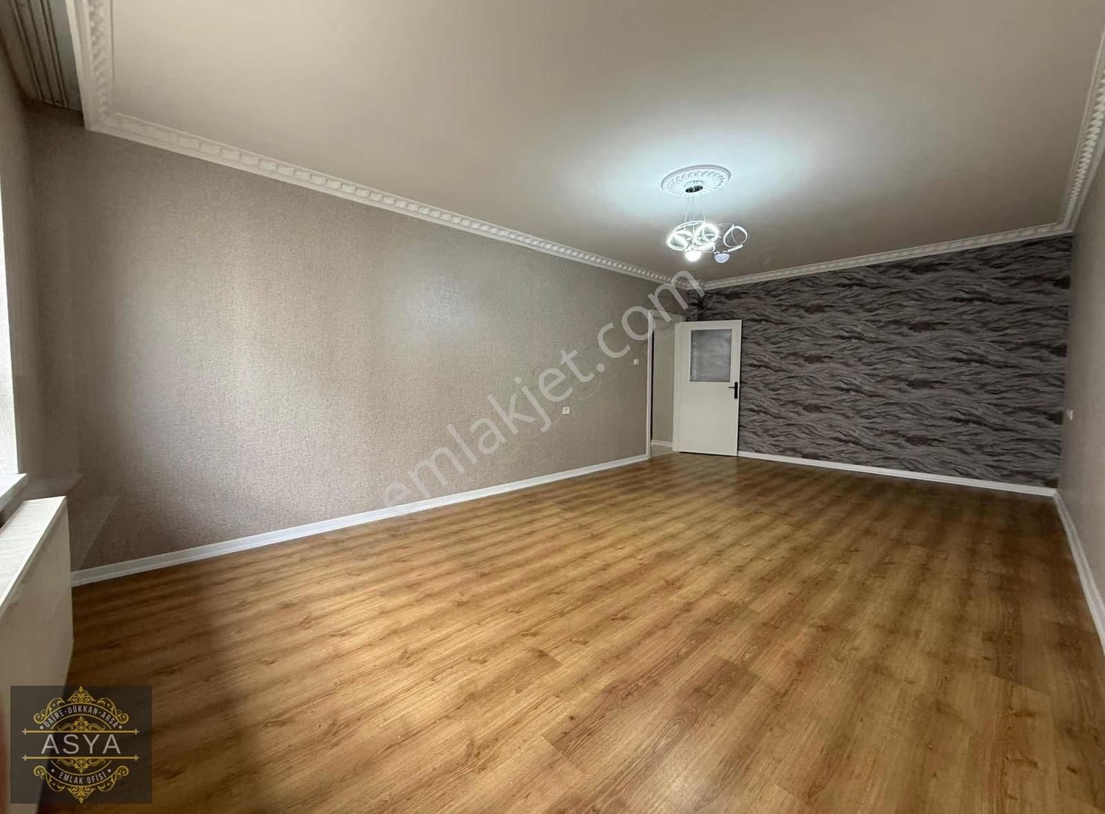 Osmangazi Cadde Dibi Yeni Bina Full Yapılı Kat Konumunda 3+1 - Görsel 23