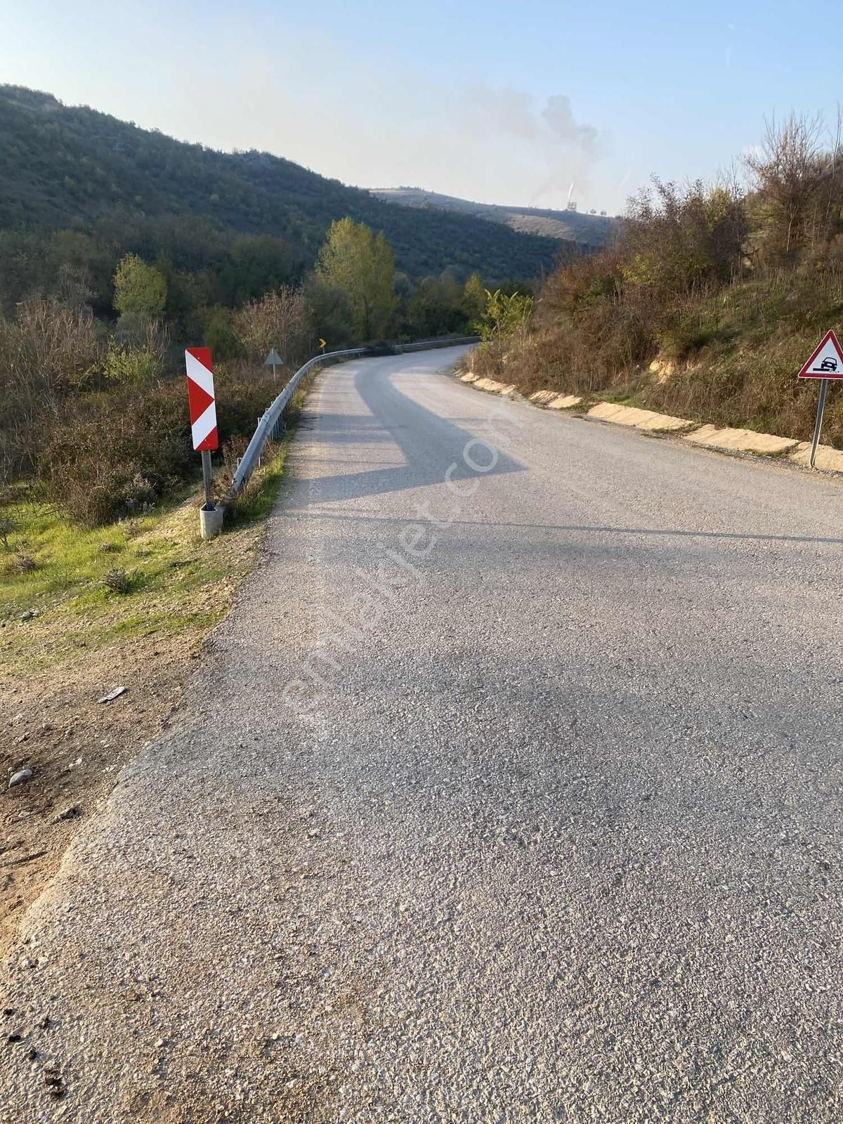 Yaz Kış Akan Dereye Cephe Hobi Bahçesi - Görsel 6