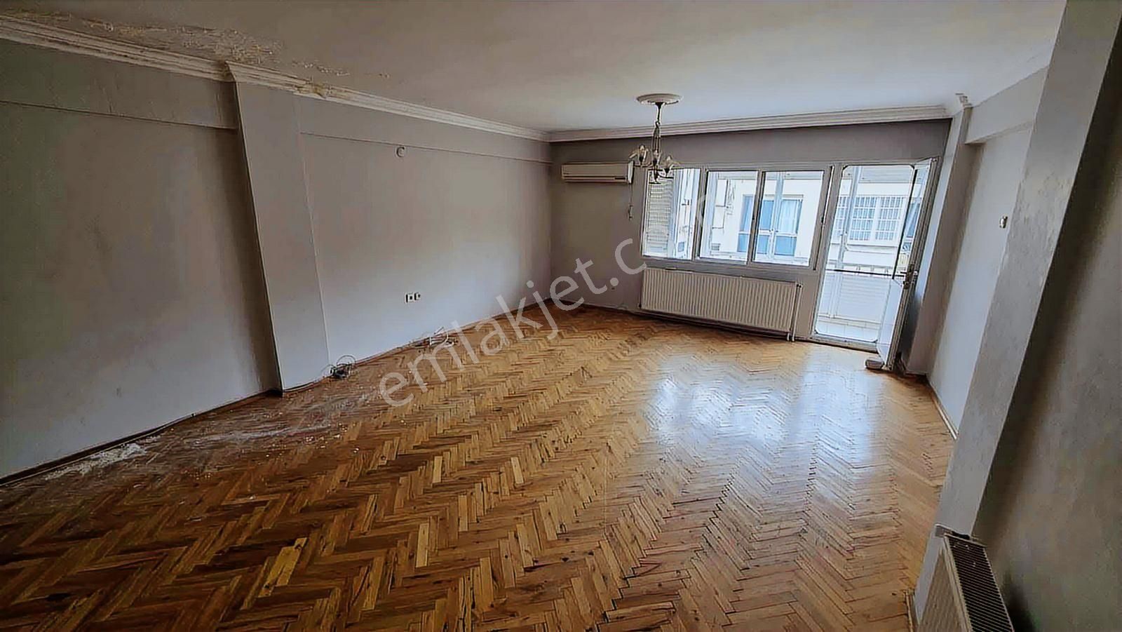 Karşıyaka Alaybeyde 3+1 Doğalgazlı Daire - Görsel 7