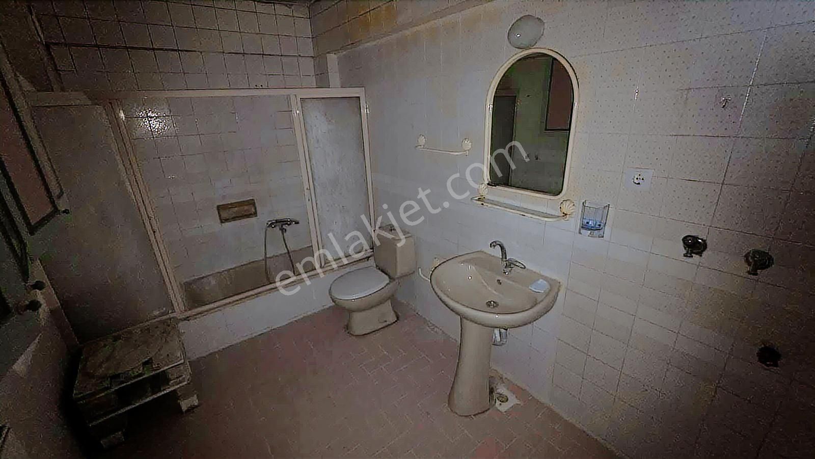 Karşıyaka Alaybeyde 3+1 Doğalgazlı Daire - Görsel 31