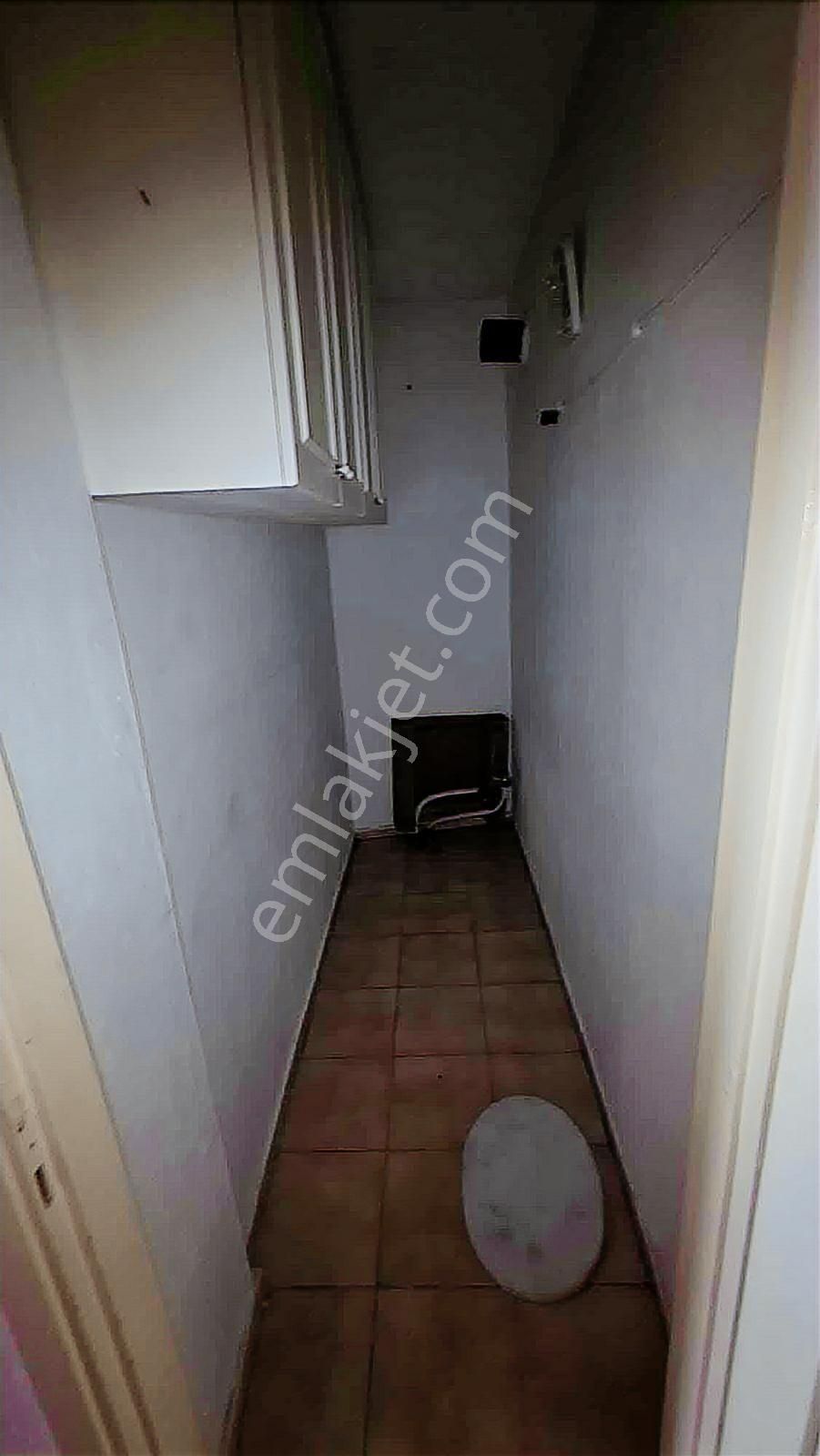 Karşıyaka Alaybeyde 3+1 Doğalgazlı Daire - Görsel 12