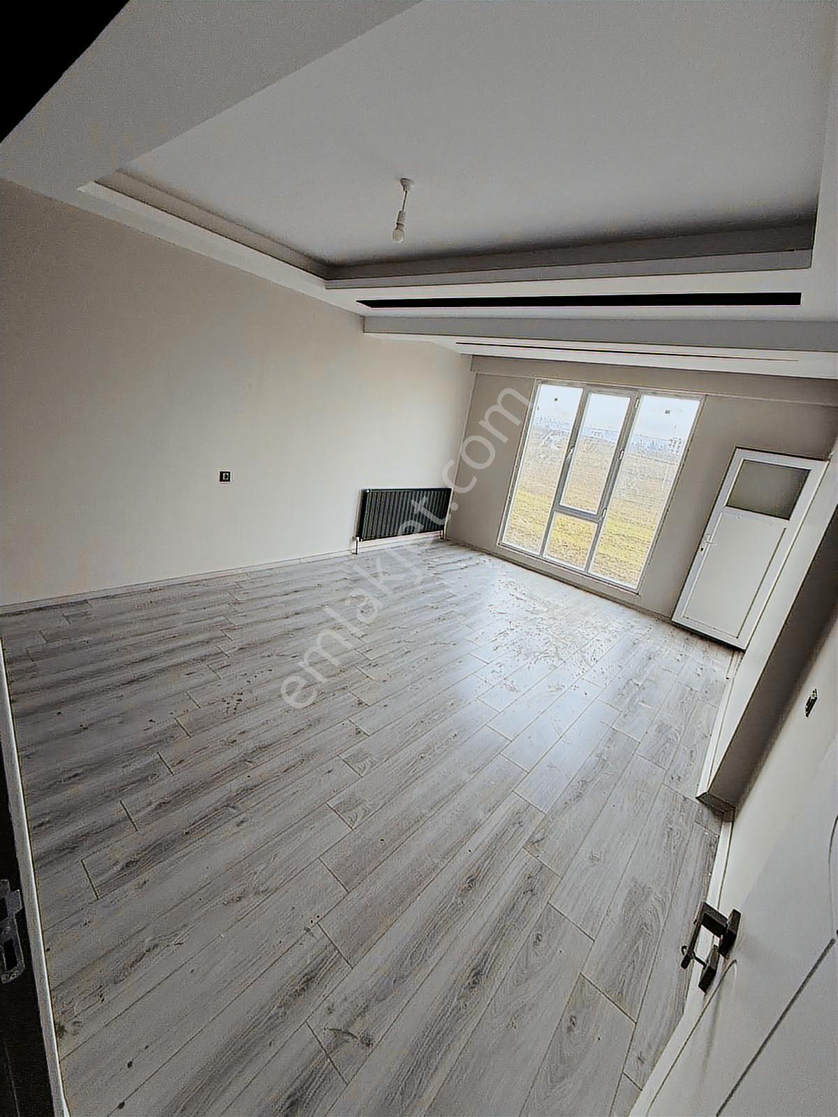 Evbul'dan Çamlıtepede Kiralık 3.5+1 Daire - Görsel 14