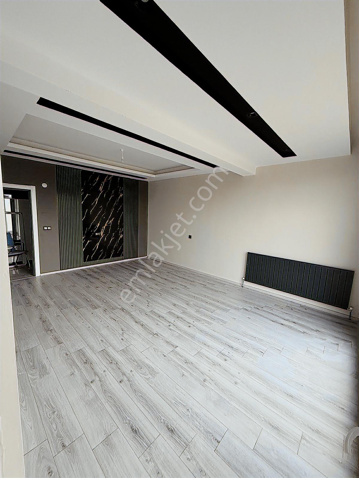 Evbul'dan Çamlıtepede Kiralık 3.5+1 Daire - Görsel 9