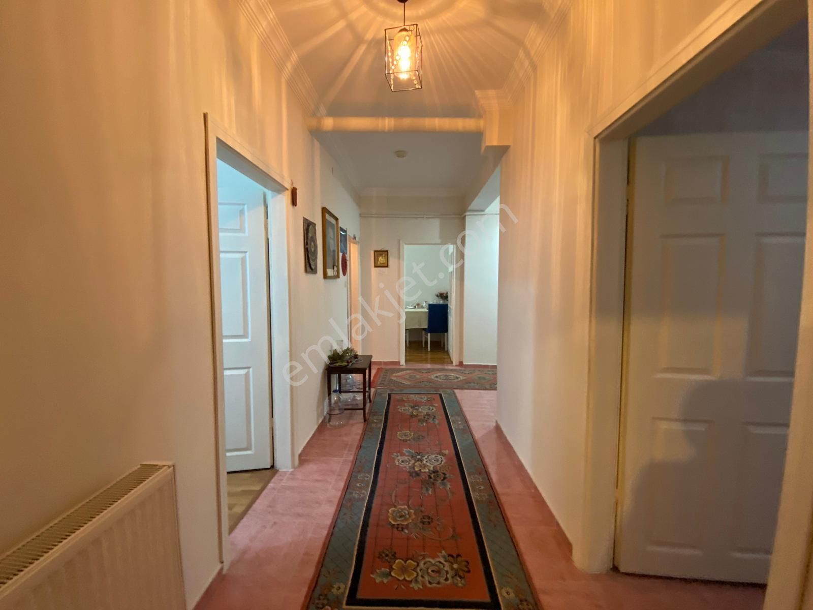 Kuşcağızda Cadde Kenarı Hastane Yakını - Görsel 18