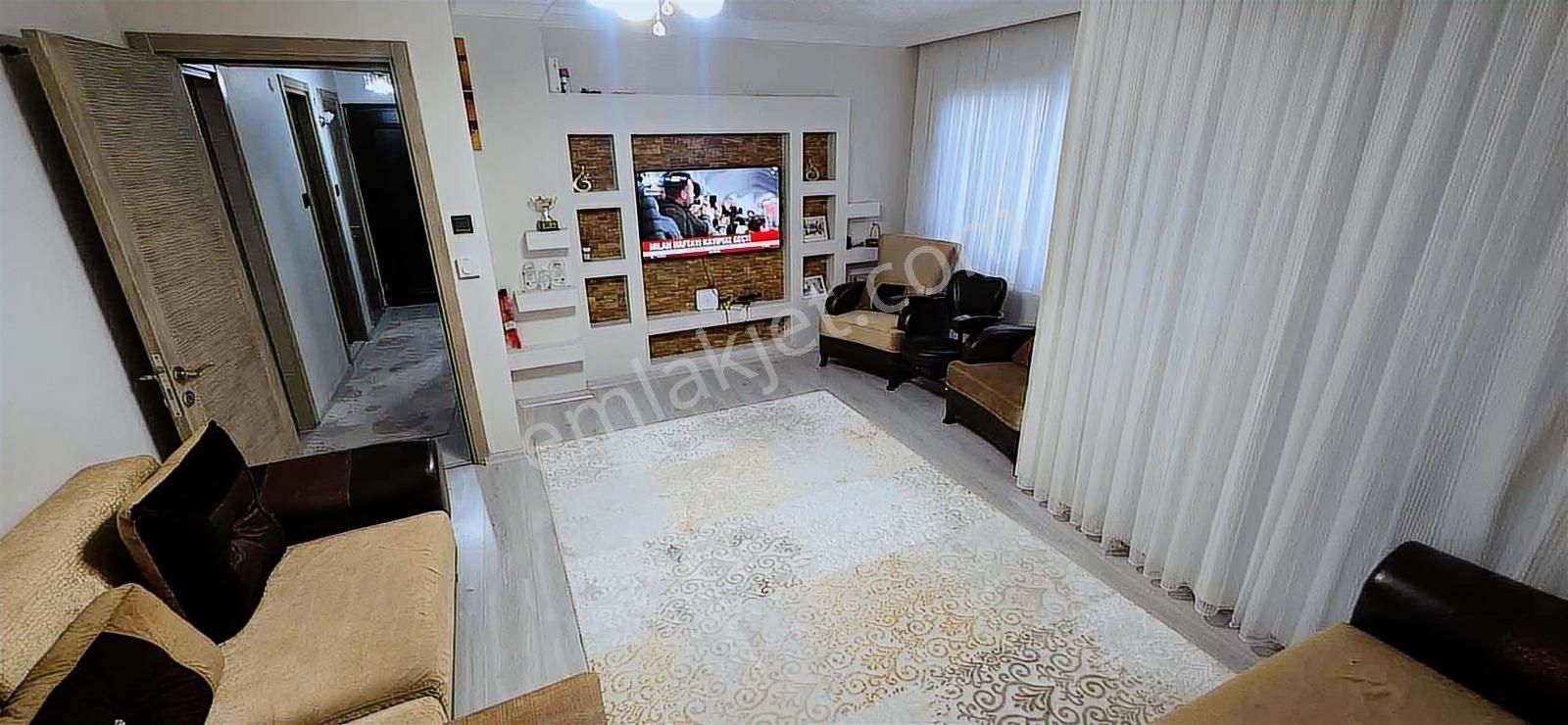 Karşıyaka Alaybeyde 3+1 Doğalgazlı Daire - Görsel 28