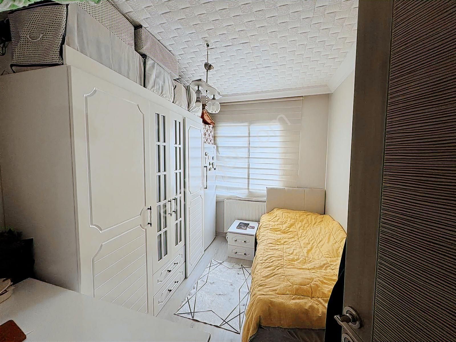 Karşıyaka Alaybeyde 3+1 Doğalgazlı Daire - Görsel 18