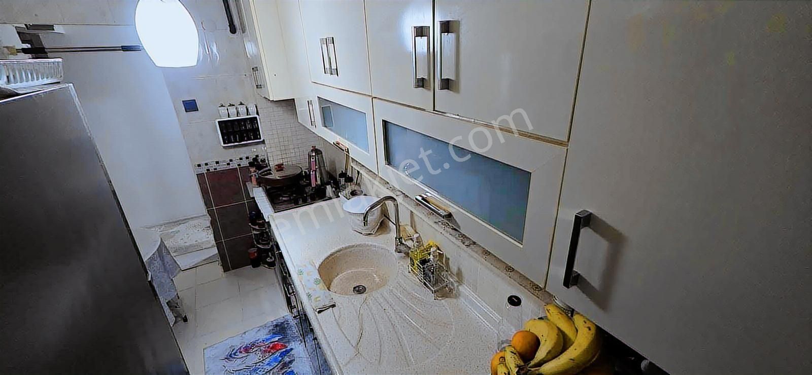 Karşıyaka Alaybeyde 3+1 Doğalgazlı Daire - Görsel 5