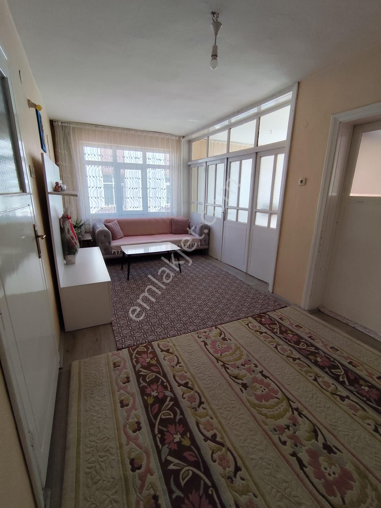 Akçay Emlak'tan Akşehir Gazi Mahallesinde Bahçelievler Ortaokulu Civarı Satılık 2+1 Daire - Görsel 24