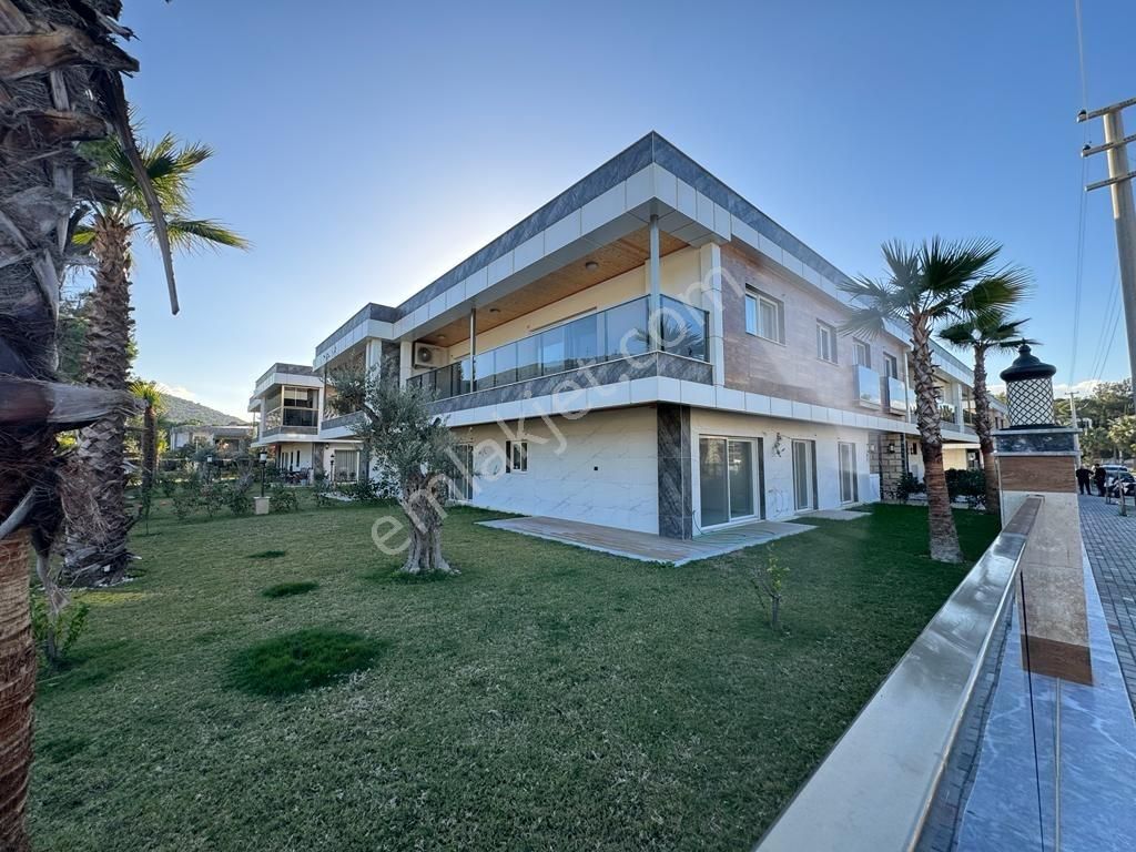 Kuşadası Denize 300 M Satılık 3+1 Lüx Daire - Görsel 6