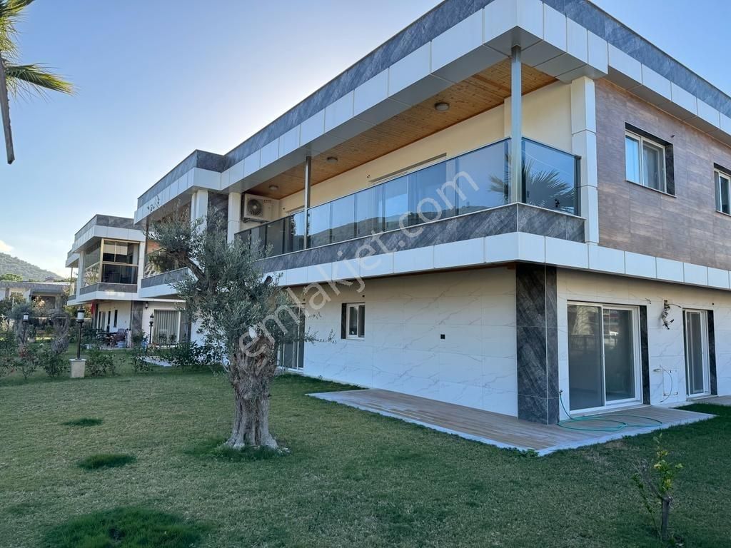 Kuşadası Denize 300 M Satılık 3+1 Lüx Daire - Görsel 24