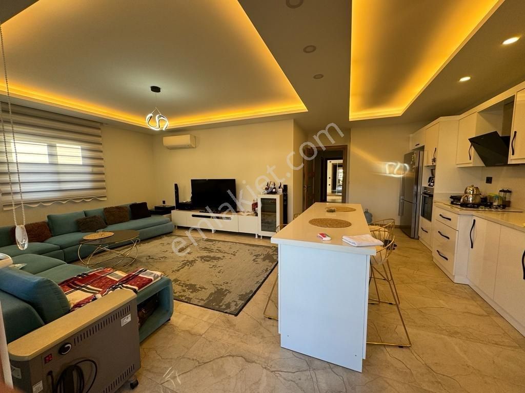 Kuşadası Denize 300 M Satılık 3+1 Lüx Daire - Görsel 18