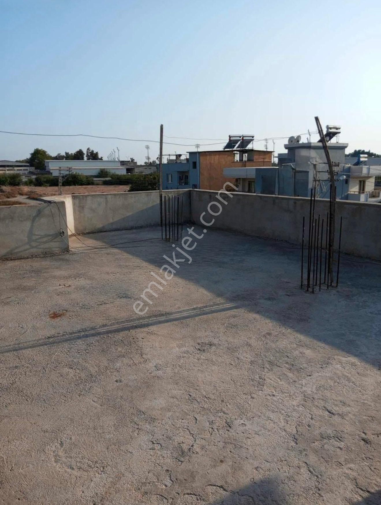 Yeşiloba Mahallesinde Geniş Oturumlu, 4 Cephe Açık, Ferah 3+1 Kiralık Müstakil Ev! - Görsel 14