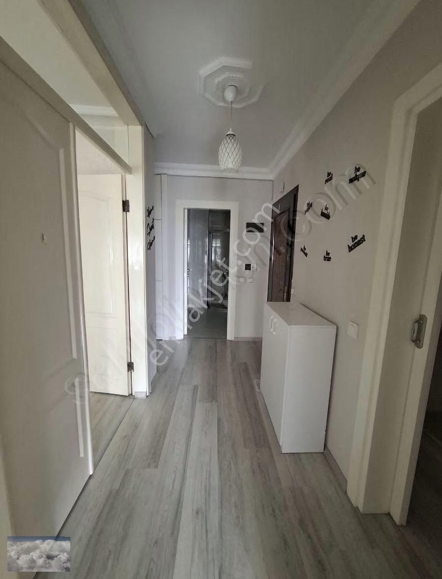 Konyaaltı Uncalı Caddesi 3m Migros Yakını Satılık Ara Kat 3+1 - Görsel 15