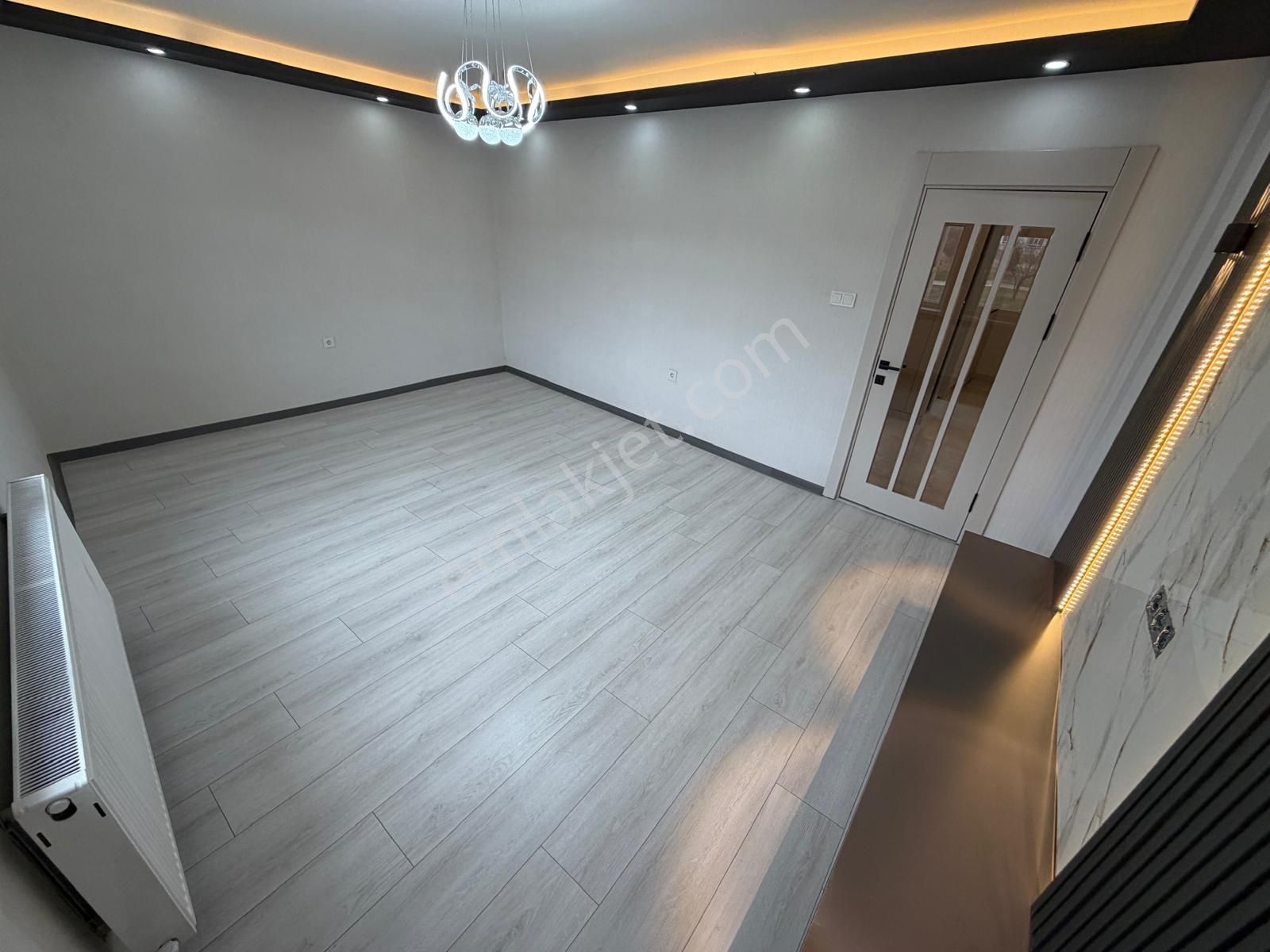 Sym'den Ahievran Mh Ara K.caddeye U.laşımay. Ful Yapılı 3+1daire - Görsel 8