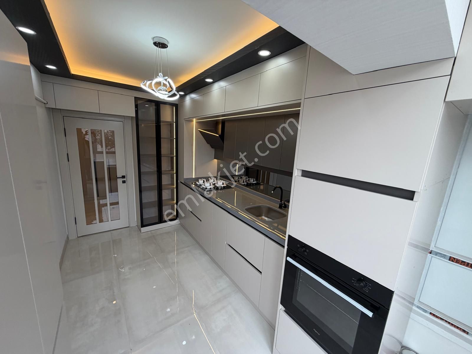 Sym'den Ahievran Mh Ara K.caddeye U.laşımay. Ful Yapılı 3+1daire - Görsel 6