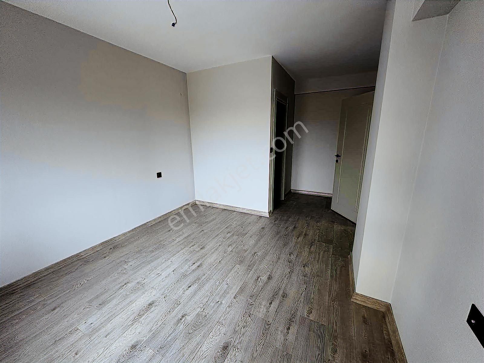 Batı Sitesi Mahallesinde Satılık Sıfır Daire - Görsel 7