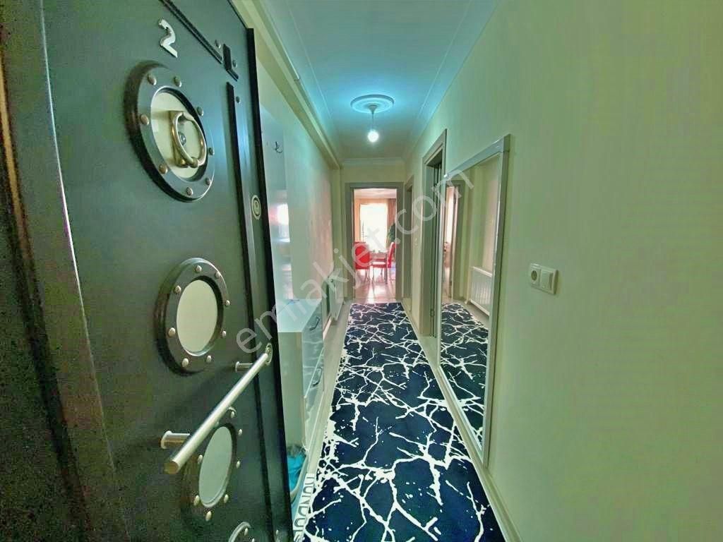 Uytundan Edremitte Full Eşyalı Doğalgazlı 1+1 Kiralık Daire - Görsel 9