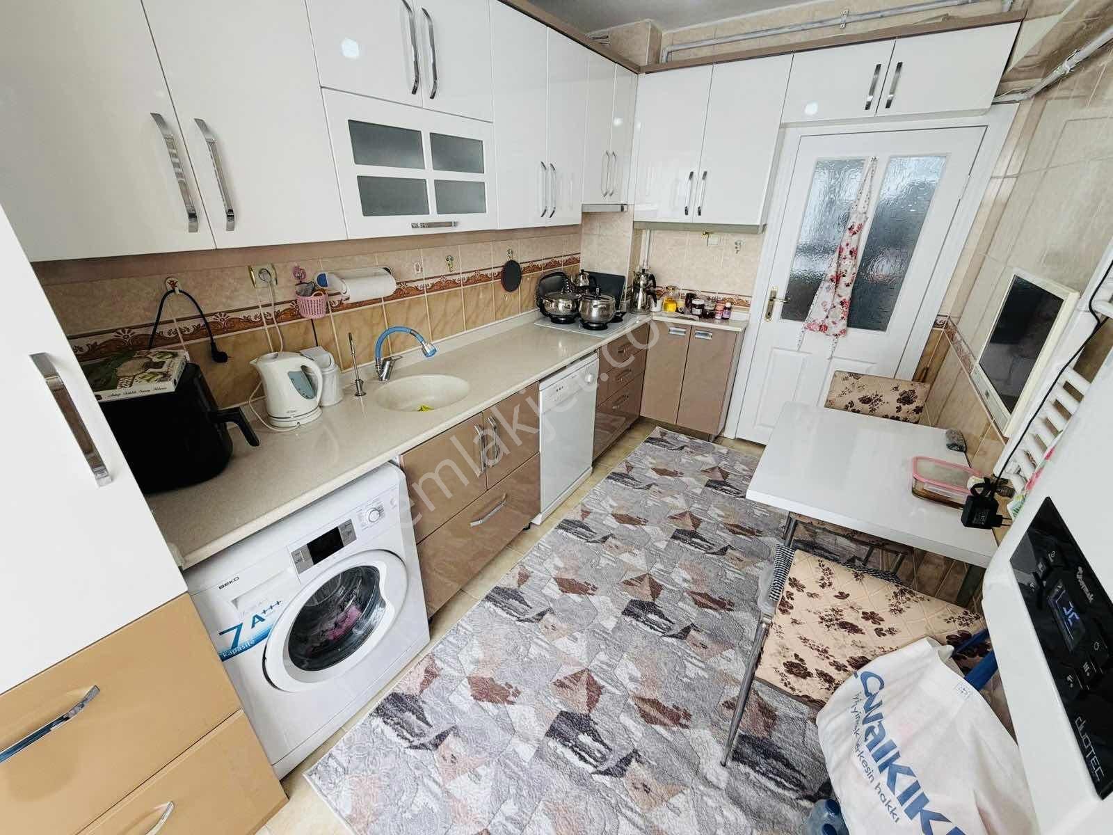 Bk Gayrimenkulden Malazgirt Mah. Ara Katta Satılık Daire