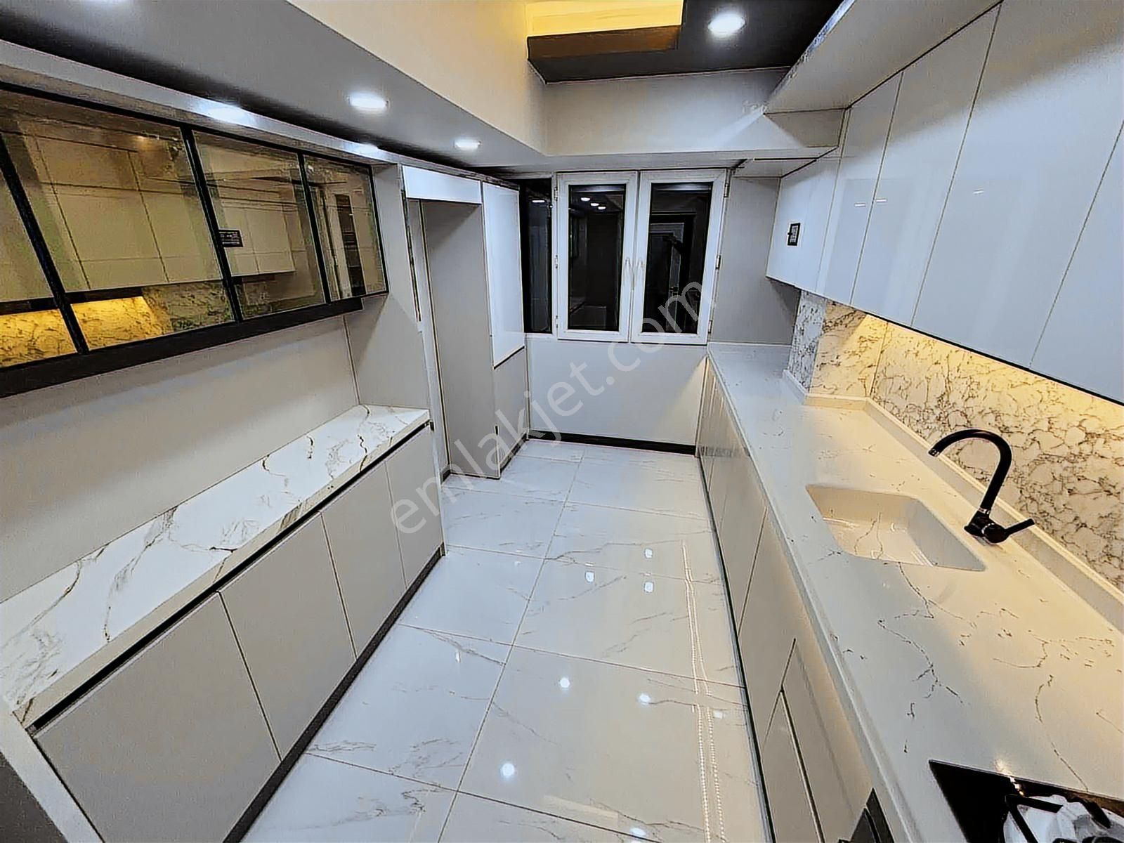Bk Gayrimrnkul'den 3+1 Bagımsız Kahve Köşeli Full Yapılı Daire - Görsel 13