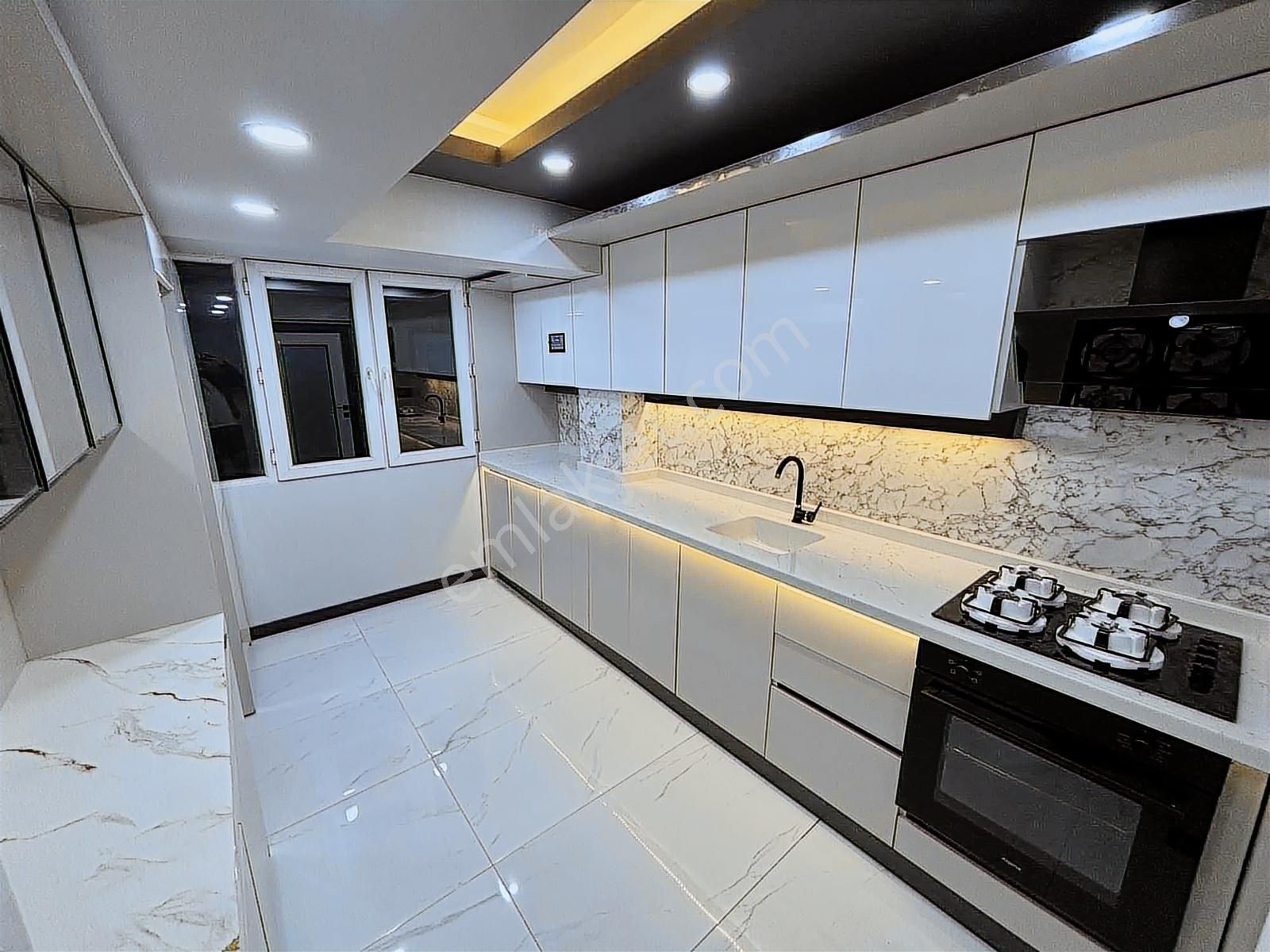 Bk Gayrimrnkul'den 3+1 Bagımsız Kahve Köşeli Full Yapılı Daire - Görsel 12