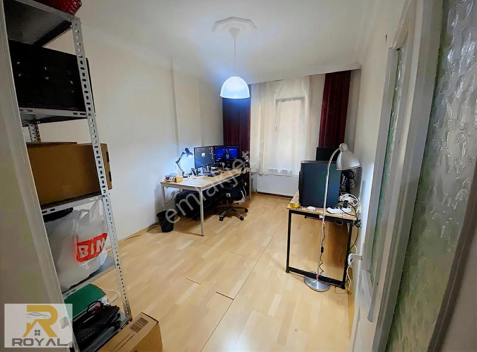Gültepe Mahallesin'de Yüksek Giriş Kullanışlı Ferah Daire - Görsel 2