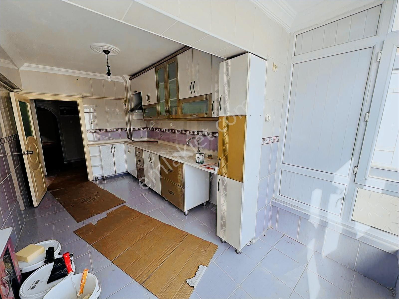 Bk Gayrimenkulden Osmanlı Mah. Ara Katta E.banyolu Kiralık Daire - Görsel 5
