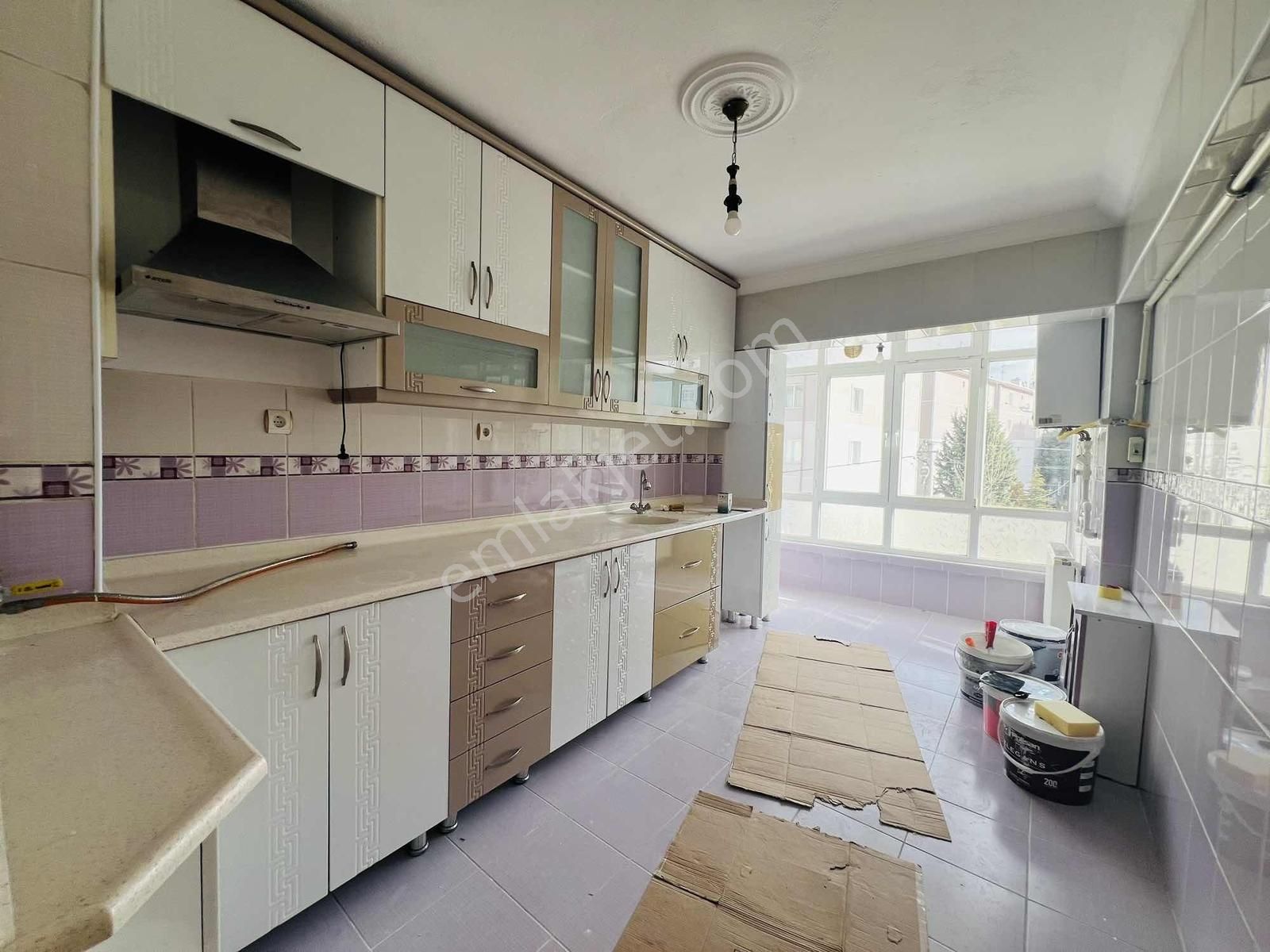 Bk Gayrimenkulden Osmanlı Mah. Ara Katta E.banyolu Kiralık Daire - Görsel 13