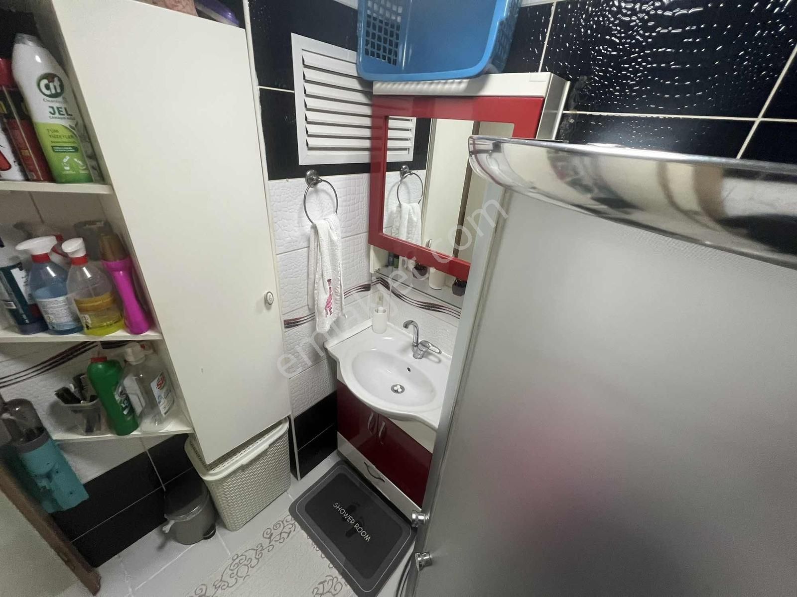 Bk Gayrimenkulden Malazgirt Mah. Ara Katta Cadde Üzeri Daire - Görsel 23