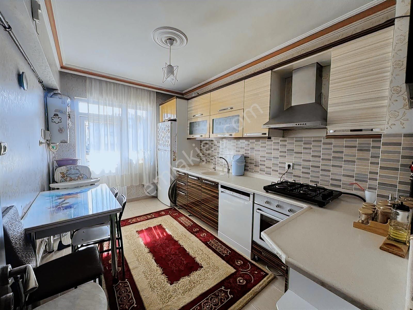 Bk Gayrimenkulden Yeşilovada Ara Katta Satılık Daire - Görsel 5