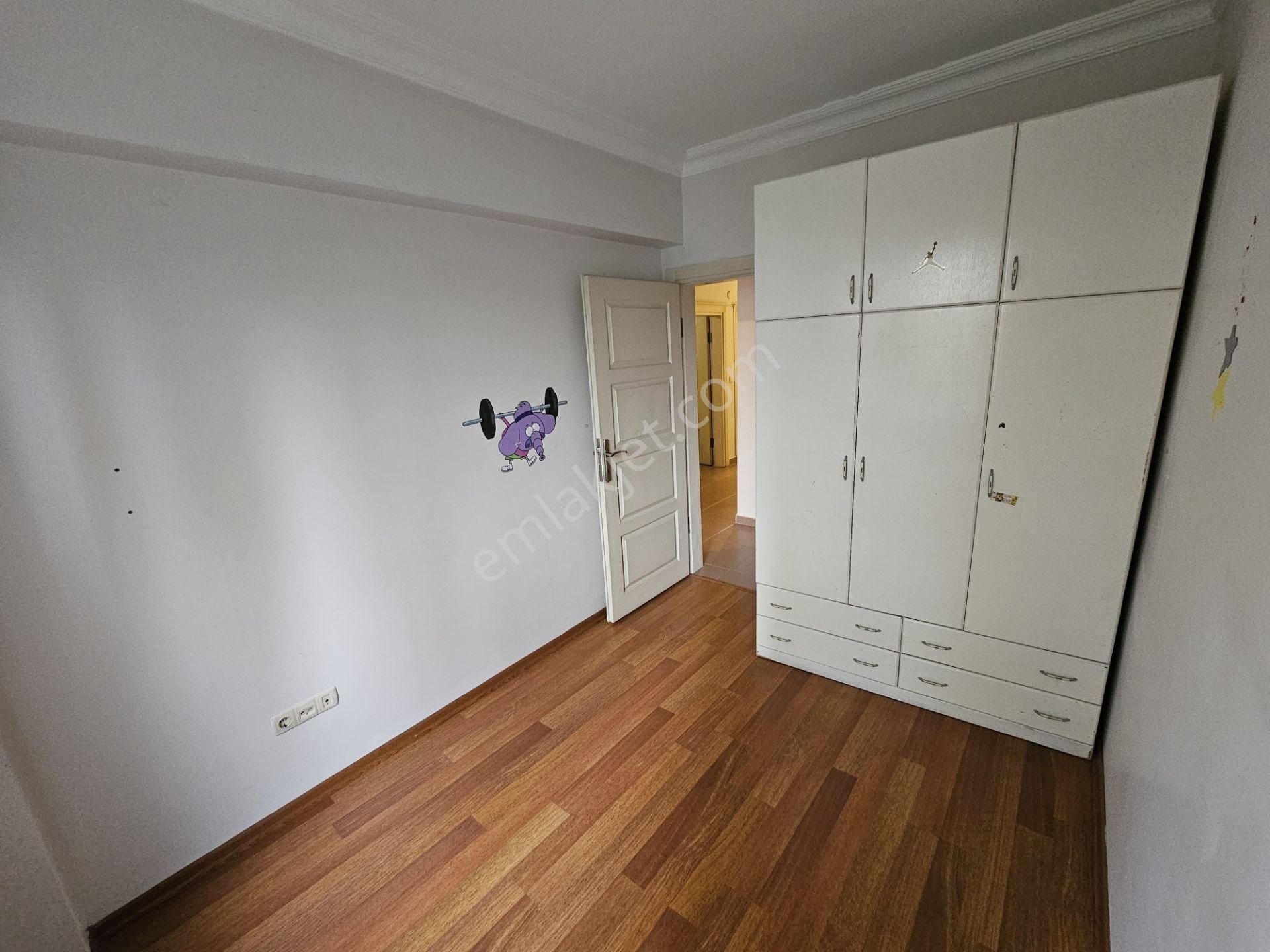 Ümraniye Tatlısu Ataşehir Finans Merkezine Yakın 3+1 Satılık Boş Daire - Görsel 10