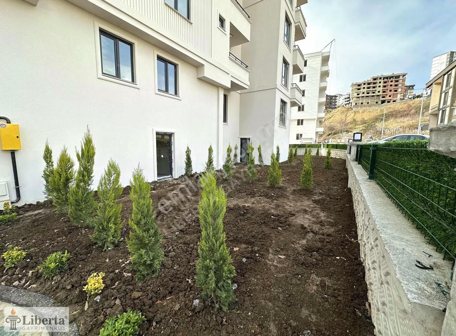 ▇ Havuzlu Site İçinde, Müstakil Bahçeli Satılık Dubleks 2+1 ▇ - Görsel 2