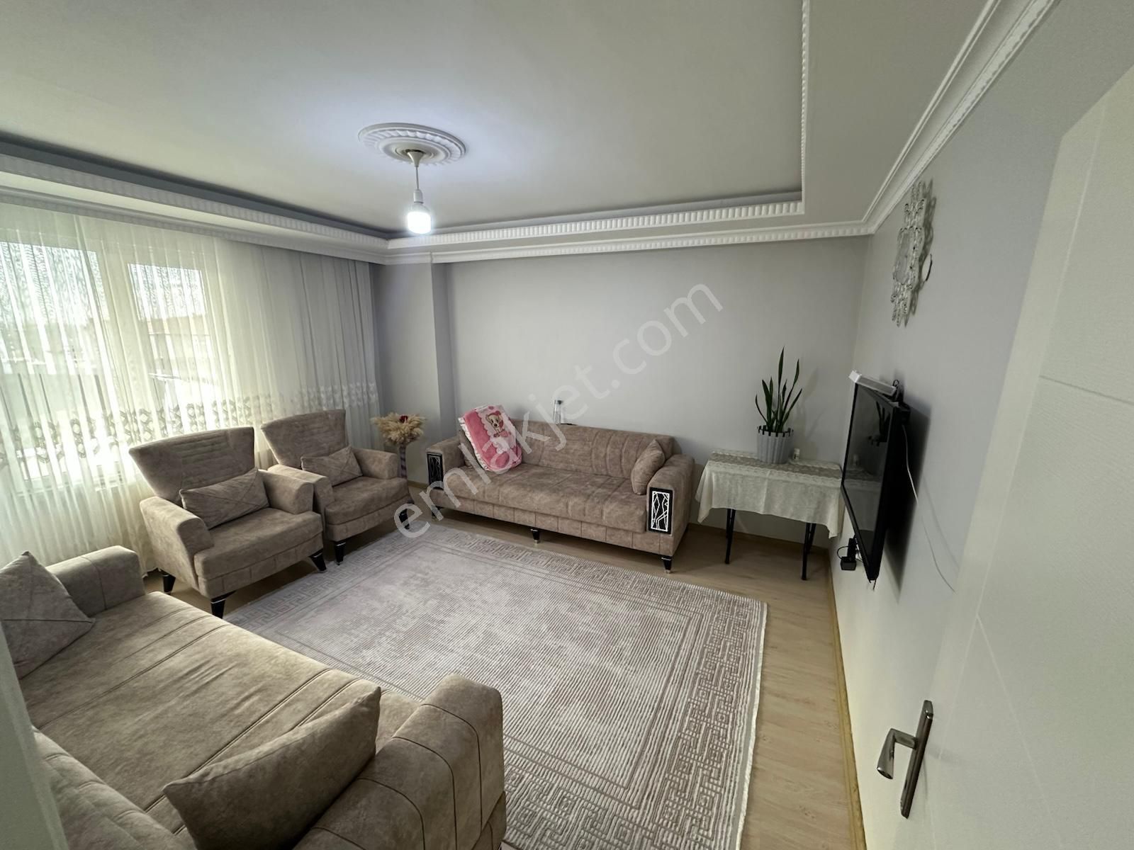 Üç Kardeşler'den Esentepe Mh Ayrı Girişli İki Aileye Uygun Asansörlü Devasa Dublex - Görsel 3