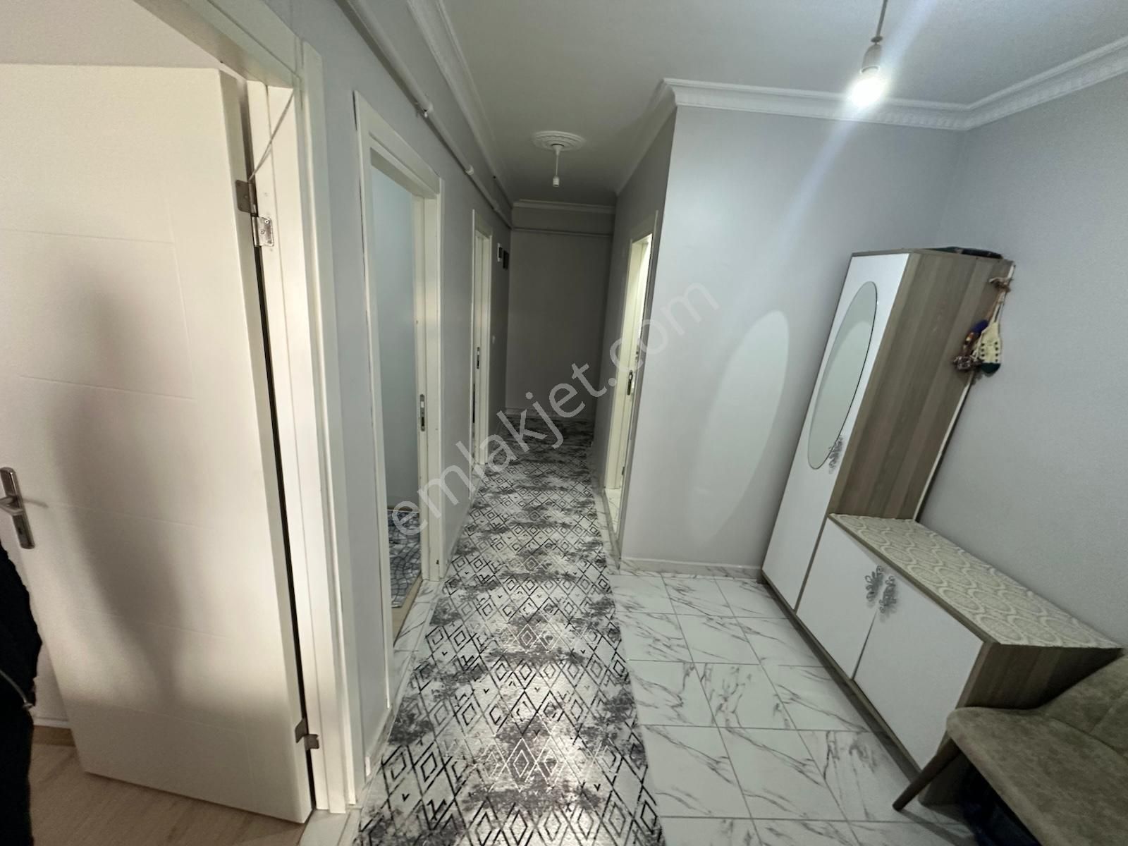 Üç Kardeşler'den Esentepe Mh Ayrı Girişli İki Aileye Uygun Asansörlü Devasa Dublex - Görsel 8