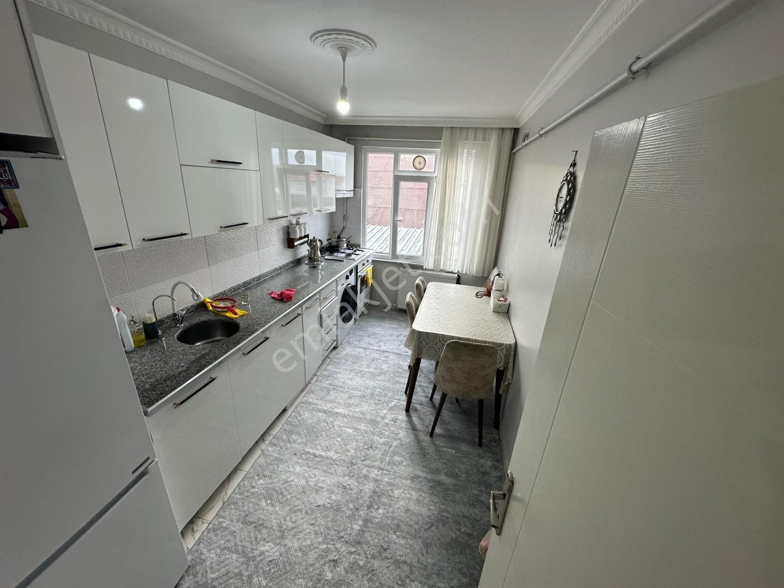 Üç Kardeşler'den Esentepe Mh Ayrı Girişli İki Aileye Uygun Asansörlü Devasa Dublex - Görsel 9