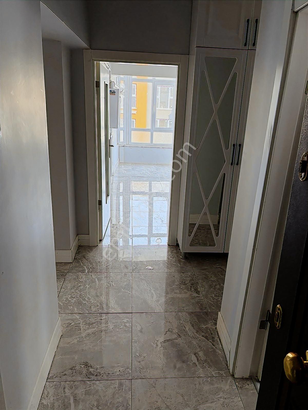 Bk Gayrimenkulden Selçuklu Mah. Ara Katta Satılık Daire - Görsel 18