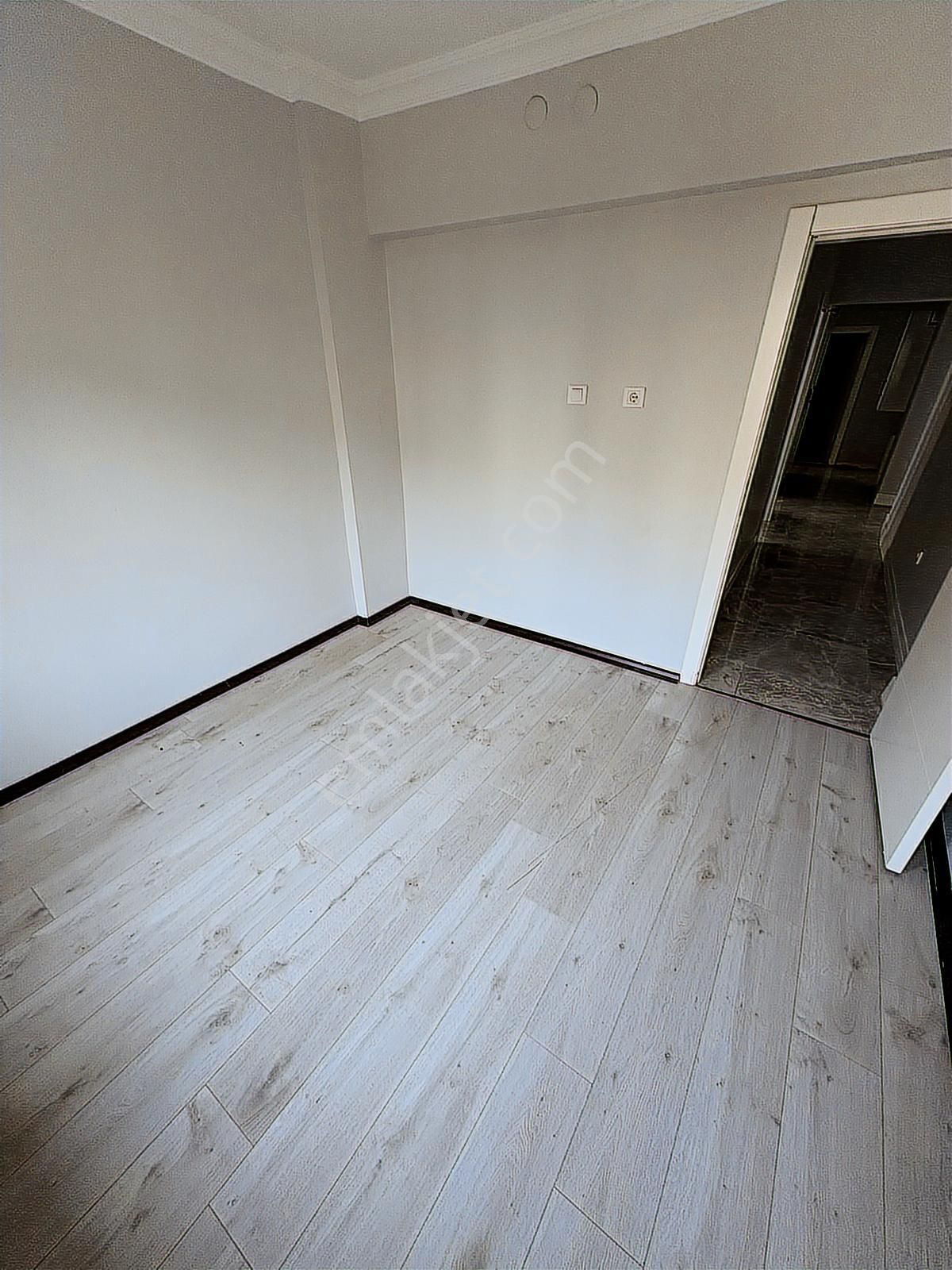 Bk Gayrimenkulden Selçuklu Mah. Ara Katta Satılık Daire - Görsel 24