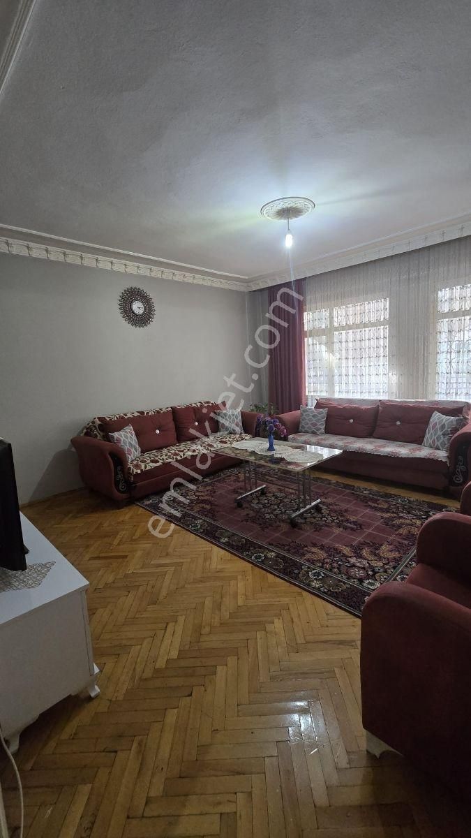 Esenyurtta Güzel Konumda Satılık Daire - Görsel 13