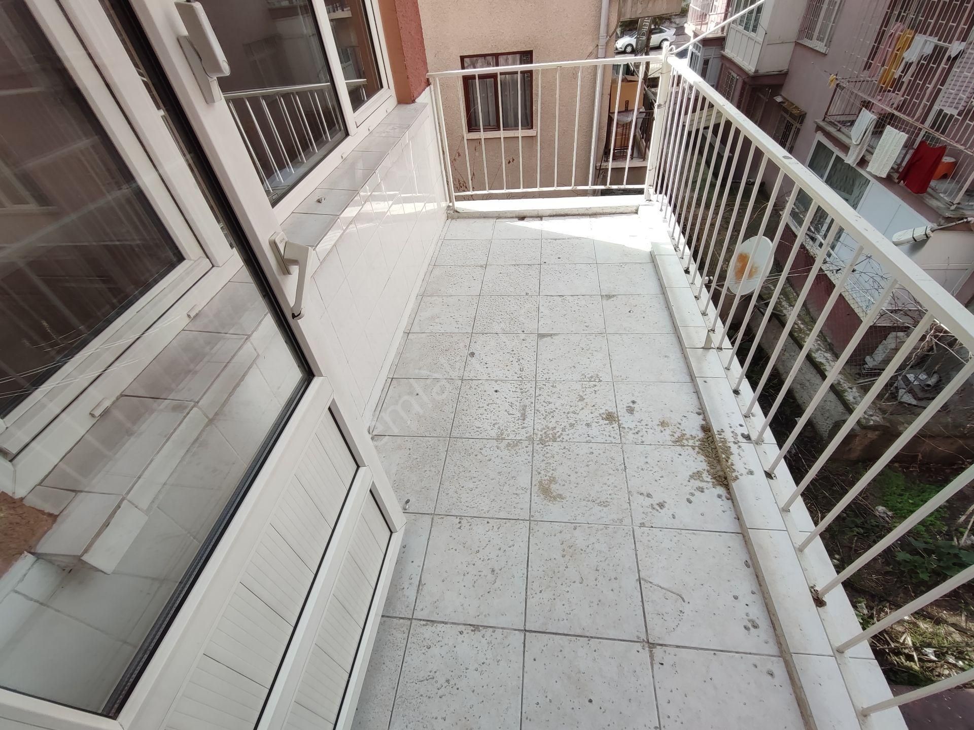 Gazino'da Cadde Üzeri 3+1 1.katta Kiralık Daire Mükemmel Lokasyon - Görsel 13