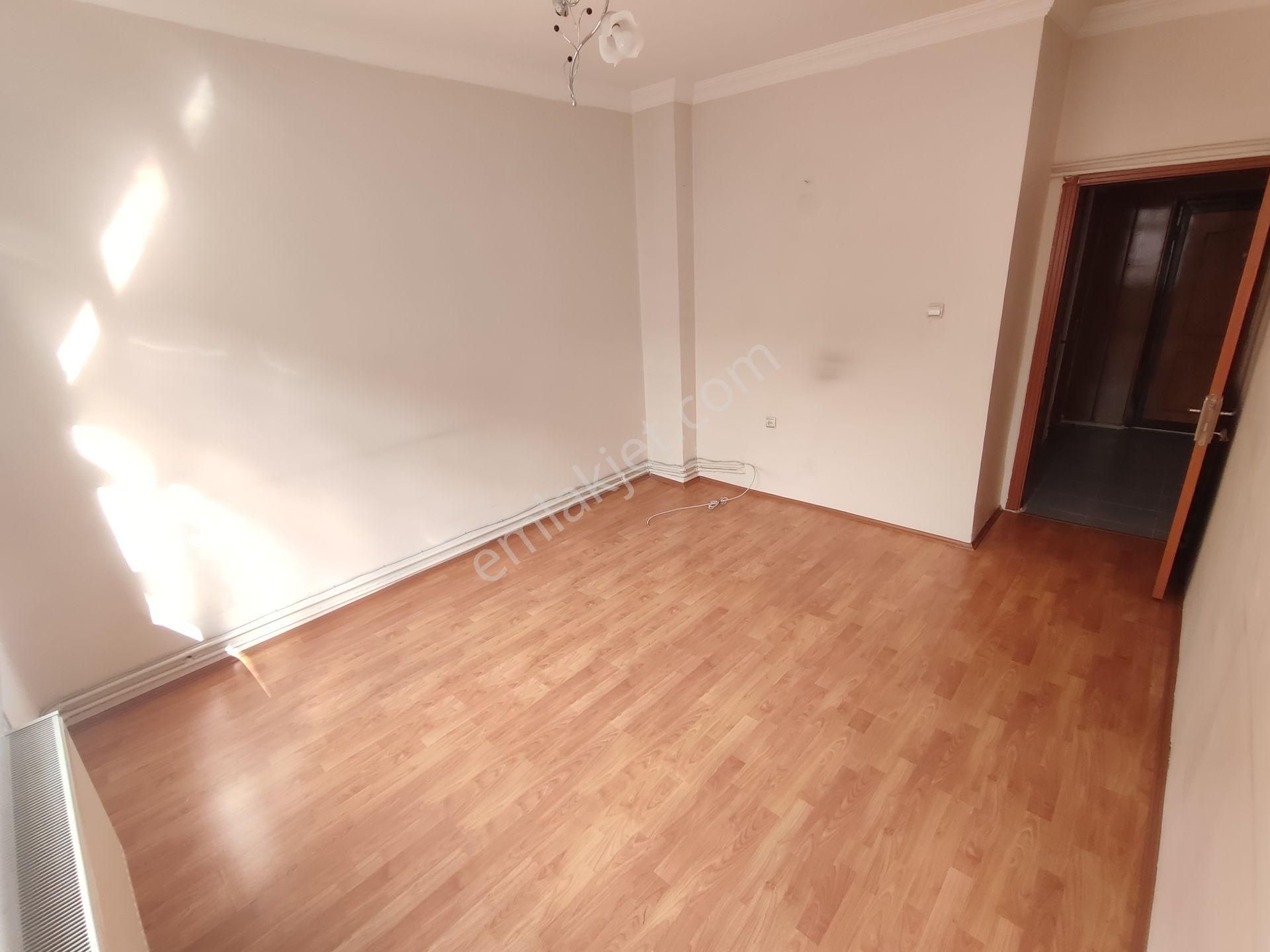 Gazino'da Cadde Üzeri 3+1 1.katta Kiralık Daire Mükemmel Lokasyon - Görsel 15