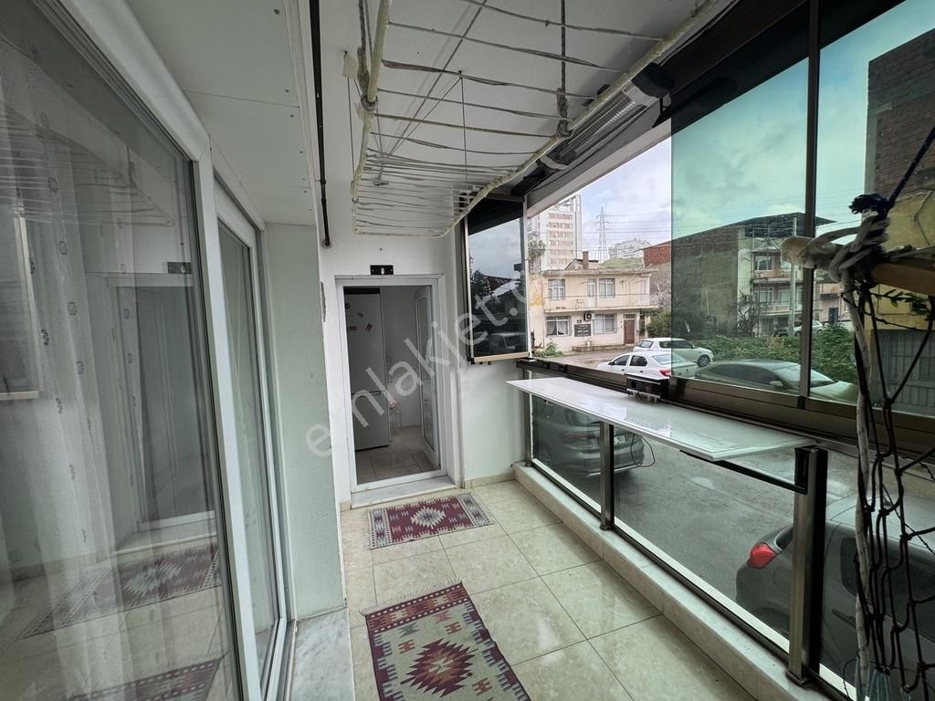 İzmir Karşıyaka Anadolu Cd Yakını 3+1 Eşyalı Kiralık Daire Cb Ph - Görsel 14