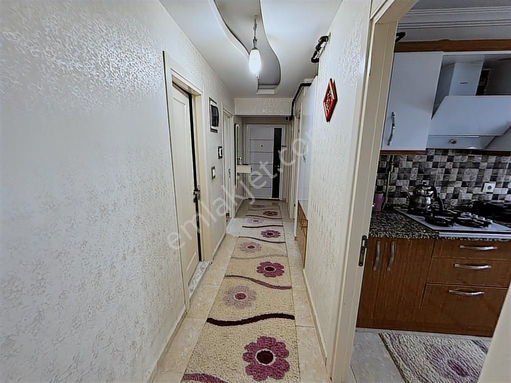 İzmir Karşıyaka Anadolu Cd Yakını 3+1 Eşyalı Kiralık Daire Cb Ph - Görsel 9