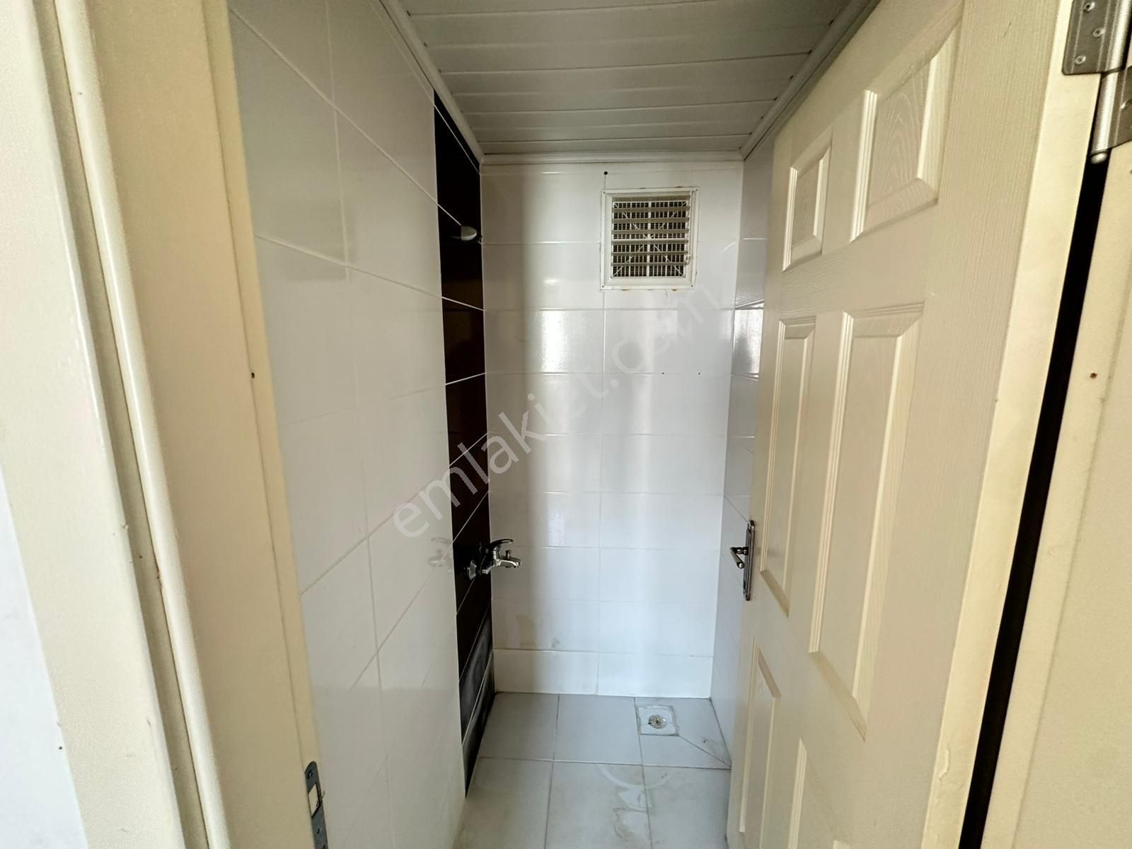 Elisa Gyo/beyazşehir Akevlerde Ara Kat Hemen Oturulur 3+1 Daire - Görsel 15