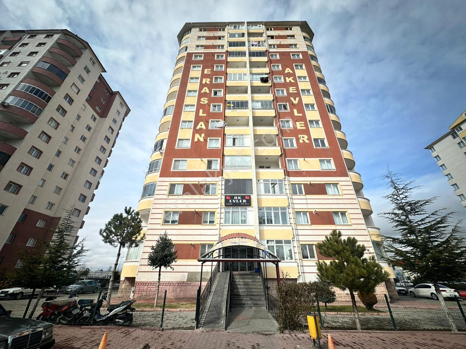 Elisa Gyo/beyazşehir Akevlerde Ara Kat Hemen Oturulur 3+1 Daire - Görsel 9