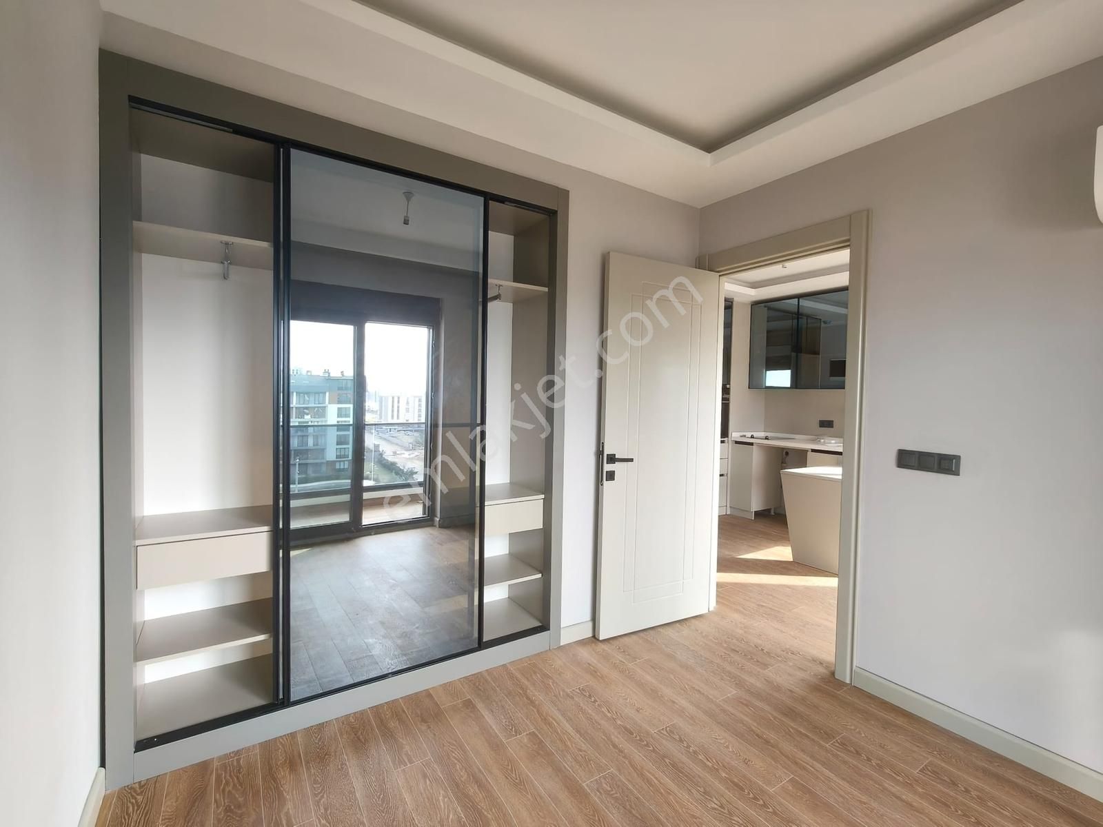 Aksu Altıntaşta 1+1 Kiralık Daire - Görsel 24