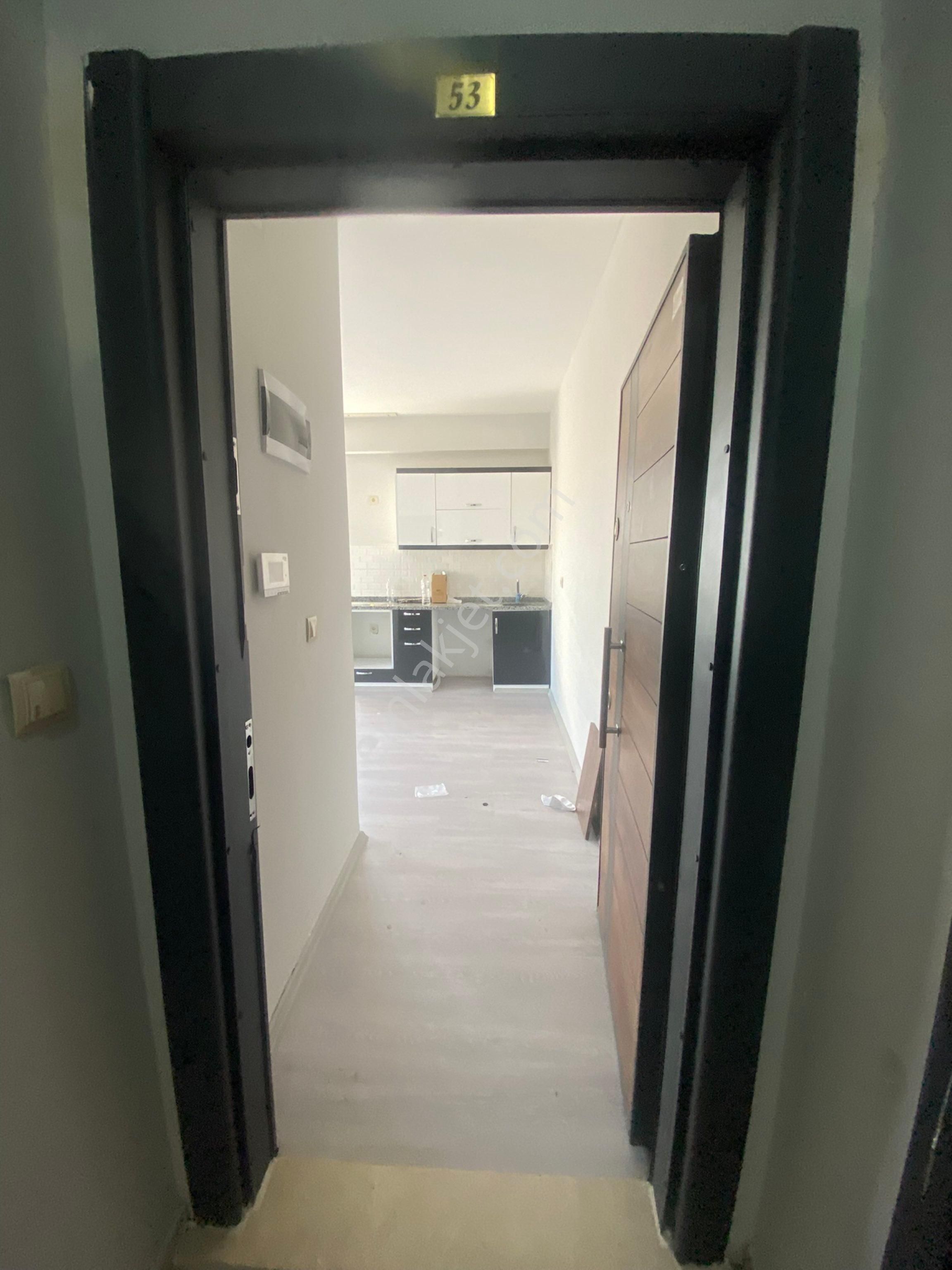 Atc'den Gültepe'de Cadde Üzeri Ünivarsite Yanı 1+1 Kiralık Daire - Görsel 11