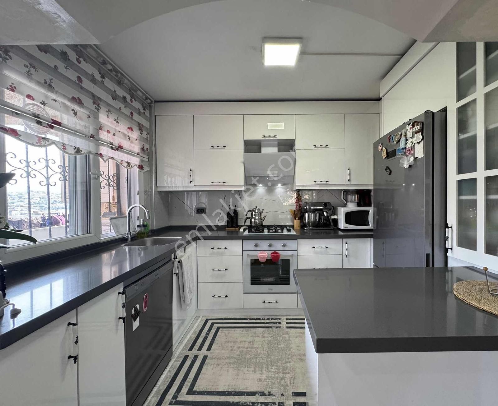 Rota Koleji Yakını 3+1 120m2 Arakat Tadilatlı Önü Açık Daire - Görsel 29