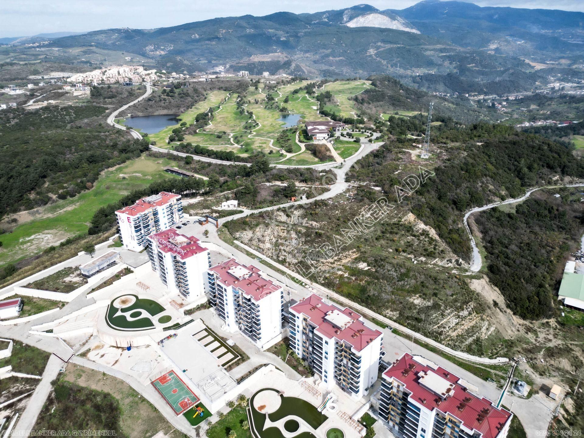 Ağaçlı'da Deniz Ve Havuz Manzaralı, Site İçinde 1+1 Daire