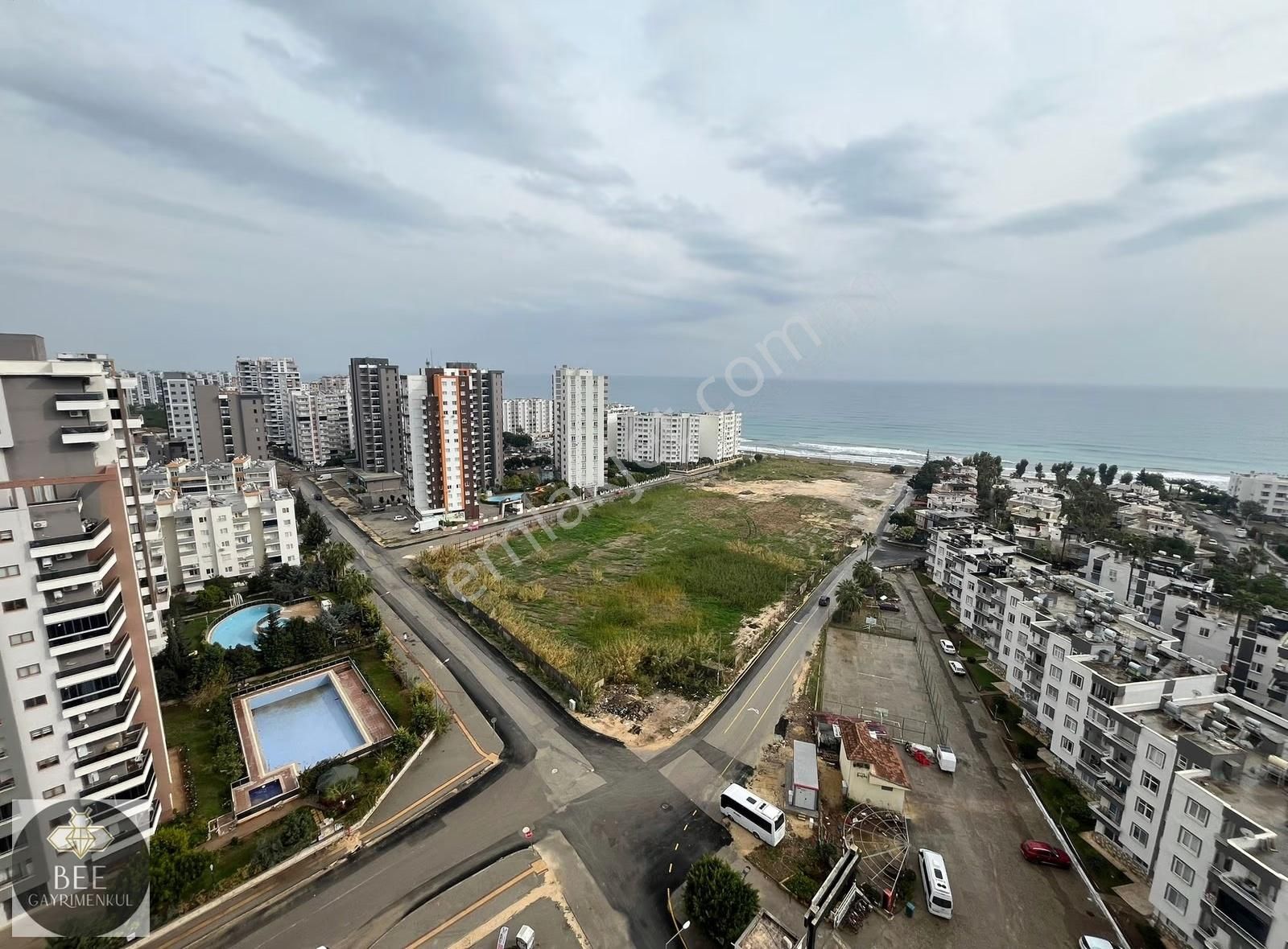 Bee'den Eşsiz Dağ Ve Deniz Manzaralı Konsept Daire - Görsel 20