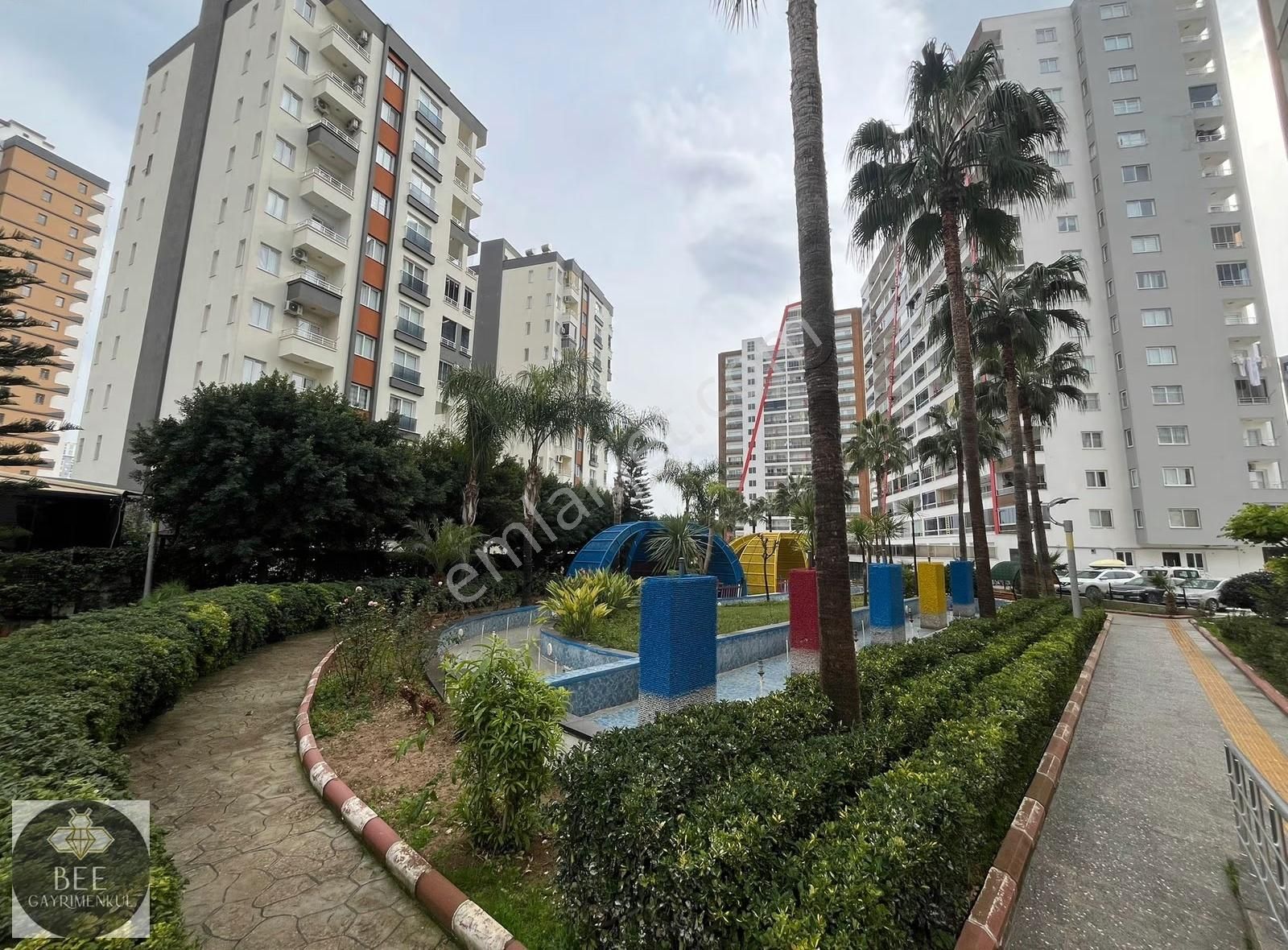 Bee'den Eşsiz Dağ Ve Deniz Manzaralı Konsept Daire - Görsel 22